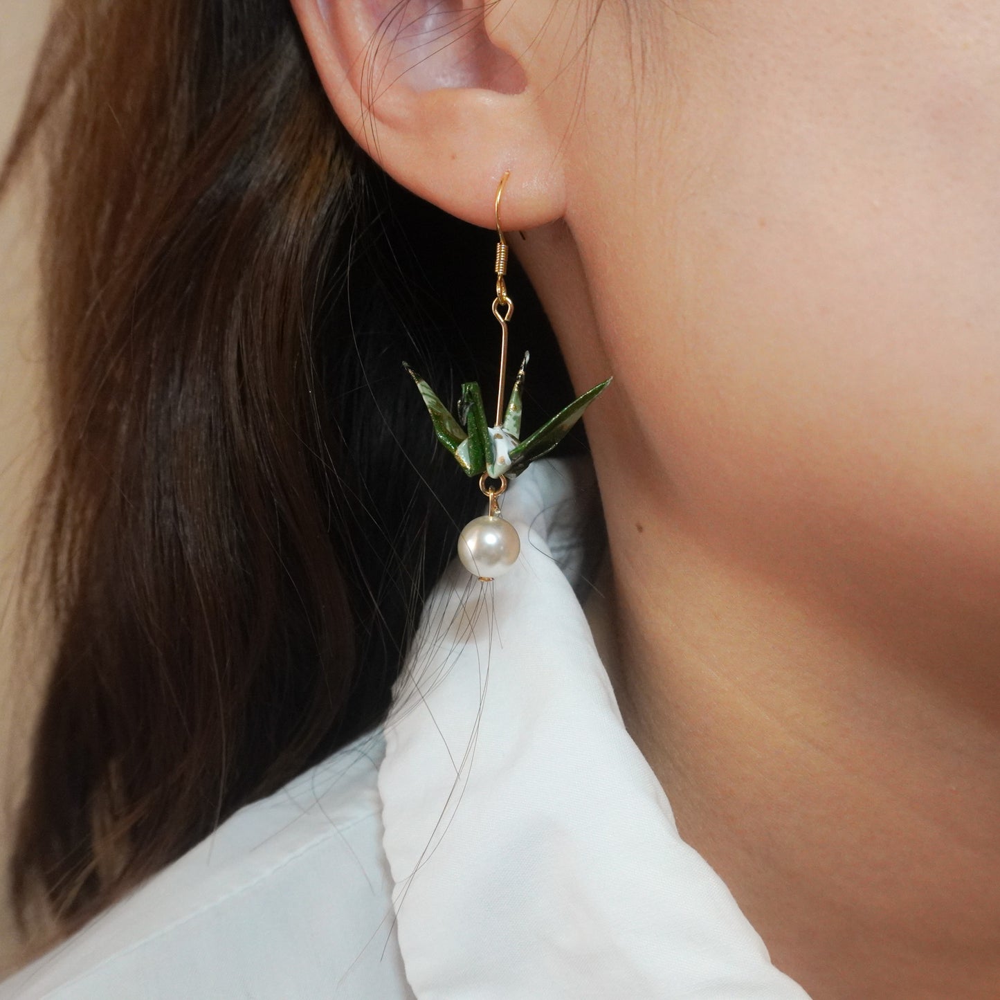 [HEALTH] Crane and Pearl Earrings